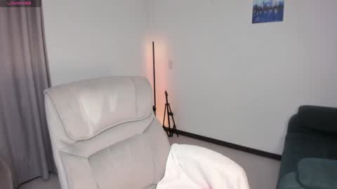 Snapshot of helen_miller chatting on January 25, 2025, 12:38 am helen_miller online show from January 25, 2025, 12:38 am