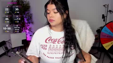 Snapshot of helen_miller chatting on October 14, 2025, 12:22 am helen_miller online show from October 14, 2025, 12:22 am