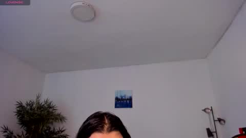 Snapshot of helen_miller chatting on October 16, 2025, 9:05 pm helen_miller online show from October 16, 2025, 9:05 pm