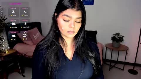 Snapshot of helen_miller chatting on December 23, 2025, 2:09 am helen_miller online show from December 23, 2025, 2:09 am