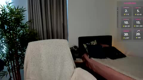 Snapshot of helen_miller chatting on February 15, 2026, 10:28 pm helen_miller online show from February 15, 2026, 10:28 pm