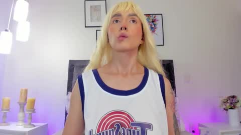 Helen  online show from January 17, 2026, 1:05 pm