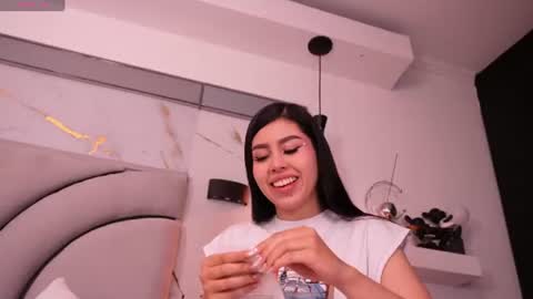 Snapshot of helena_whaite chatting on July 21, 2026, 1:13 pm helena_whaite online show from July 21, 2026, 1:13 pm