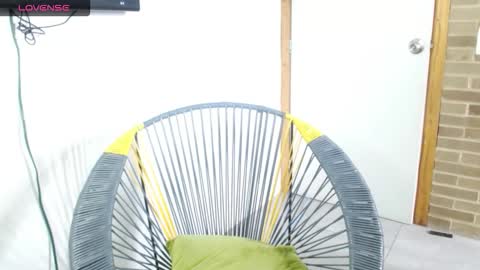 Snapshot of helenacyruss666 chatting on November 17, 2025, 5:52 pm Only 18 cyrus online show from November 17, 2025, 5:52 pm