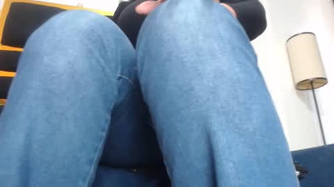 Snapshot of helenahotwet chatting on October 19, 2025, 2:18 pm helenahotwet online show from October 19, 2025, 2:18 pm