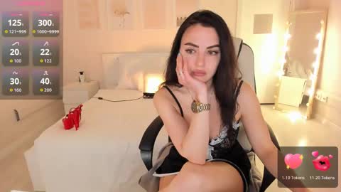Snapshot of helenaregal chatting on May 8, 2026, 1:38 pm Helena online show from May 8, 2026, 1:38 pm