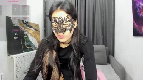 Hi I am Helen online show from May 9, 2026, 2:17 am