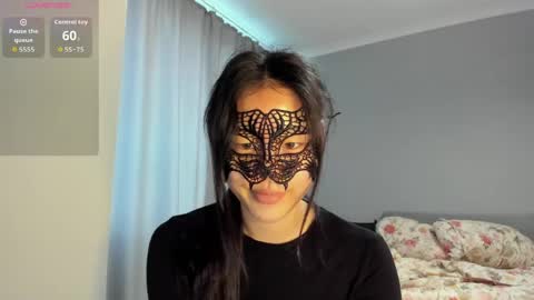 Hi I am Helen online show from May 27, 2026, 1:57 am
