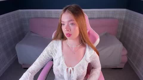 Snapshot of helenn_garciaa chatting on June 26, 2026, 12:04 am Tessa online show from June 26, 2026, 12:04 am