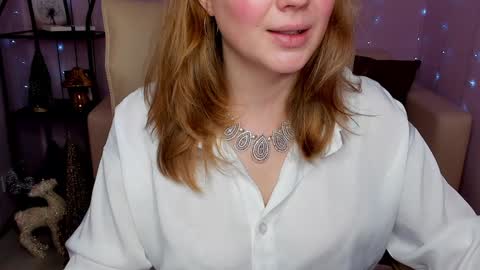 Snapshot of helens_lov chatting on December 31, 2024, 1:36 am Helen online show from December 31, 2024, 1:36 am