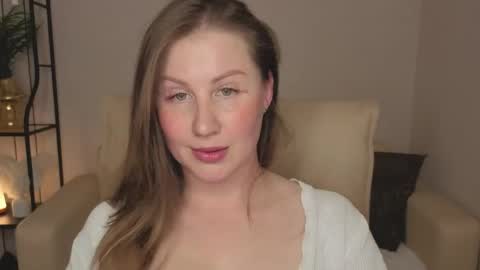 Helen online show from June 5, 2026, 6:52 am
