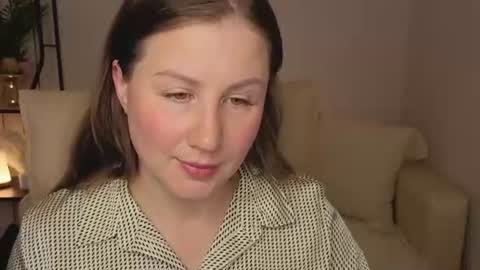 Helen online show from July 7, 2026, 2:25 am