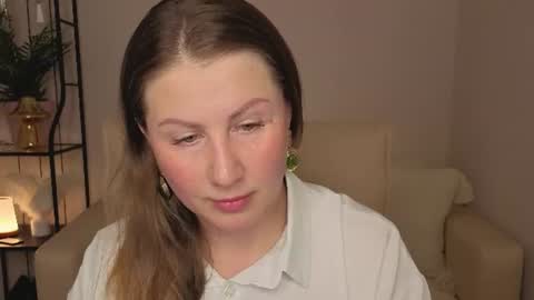 Helen online show from July 9, 2026, 2:37 am