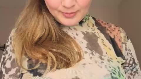 Helen online show from July 15, 2026, 5:34 am