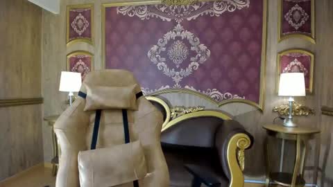 Helen or Hells online show from September 23, 2025, 12:08 pm