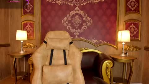 Helen or Hells online show from September 25, 2025, 11:58 am