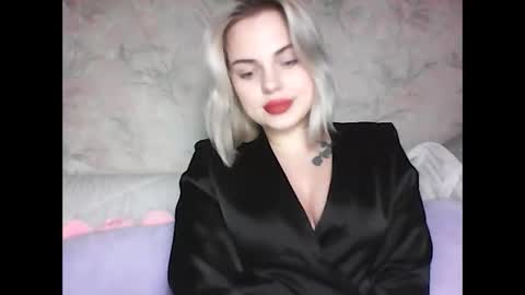 Snapshot of helga_now chatting on March 5, 2025, 7:17 pm helga_now online show from March 5, 2025, 7:17 pm