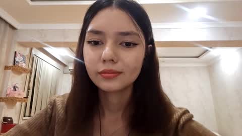 Snapshot of helgakraszewski chatting on September 13, 2025, 6:29 pm Alice online show from September 13, 2025, 6:29 pm