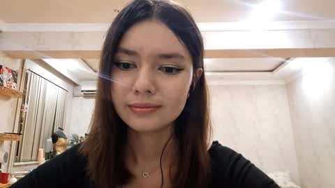 Snapshot of helgakraszewski chatting on October 21, 2025, 6:19 pm Alice online show from October 21, 2025, 6:19 pm