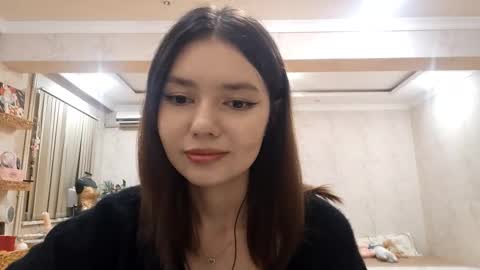 Snapshot of helgakraszewski chatting on October 23, 2025, 4:39 pm Alice online show from October 23, 2025, 4:39 pm