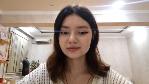 Snapshot of helgakraszewski chatting on November 27, 2025, 3:36 pm Alice online show from November 27, 2025, 3:36 pm