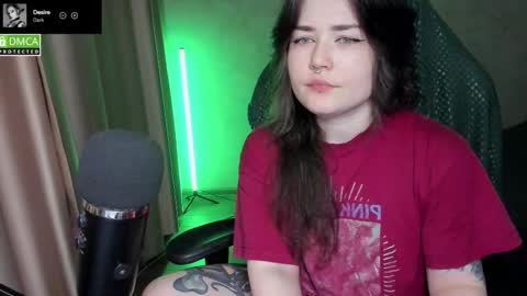 Red online show from February 17, 2026, 6:47 pm