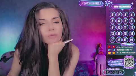 Snapshot of hell_on_heels_ chatting on June 15, 2026, 8:33 pm - show loyalty and subscribe - online show from June 15, 2026, 8:33 pm