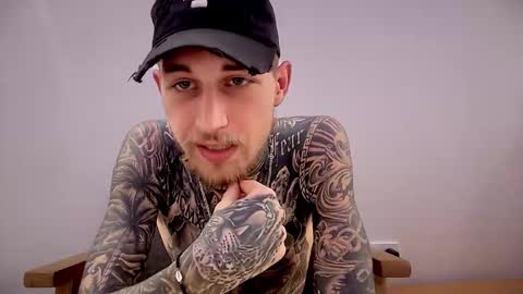 Snapshot of hellacozy chatting on March 8, 2026, 2:04 am hellacozy online show from March 8, 2026, 2:04 am