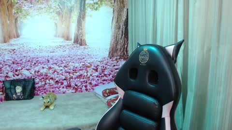 Snapshot of hellen_garcia chatting on December 20, 2024, 8:55 pm Hellen online show from December 20, 2024, 8:55 pm