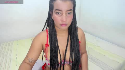 Snapshot of hellen_scot_ chatting on May 10, 2026, 1:22 am hellen_scot_ online show from May 10, 2026, 1:22 am