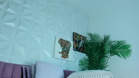 Snapshot of hellen_sky_ chatting on June 9, 2026, 7:14 pm hellen online show from June 9, 2026, 7:14 pm