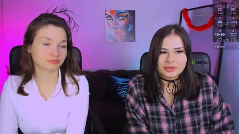 Helli online show from December 16, 2025, 8:14 pm