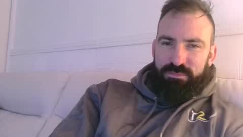 Snapshot of hellobunbunx0 chatting on October 17, 2025, 8:06 am hellobunbunx0 online show from October 17, 2025, 8:06 am