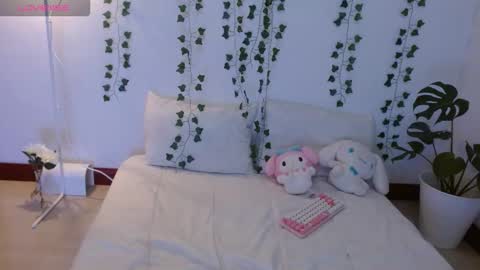 hellokitty_valery1 online show from March 10, 2026, 10:48 pm