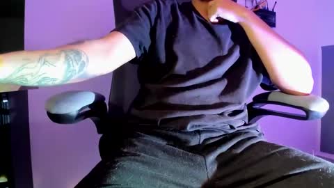 Owner of your wallet  online show from February 17, 2025, 2:20 am