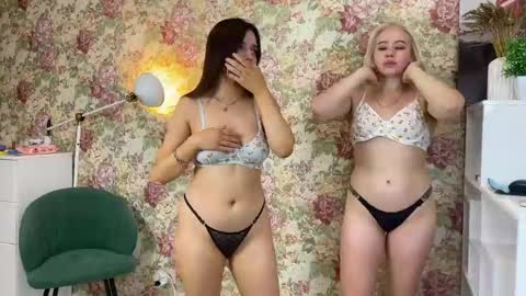 Hemiplekta online show from June 8, 2026, 1:50 am
