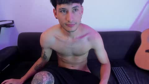 henrik_senn online show from March 8, 2026, 8:40 am