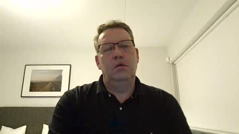 Snapshot of henrikrp1971 chatting on September 14, 2025, 9:25 pm henrikrp1971 online show from September 14, 2025, 9:25 pm