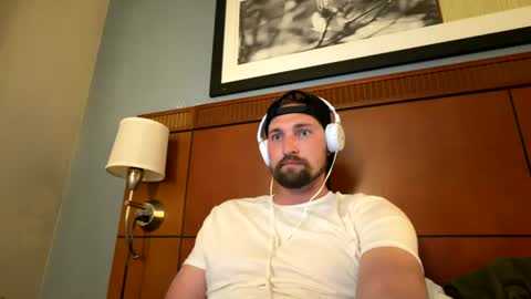 Snapshot of henryjackk chatting on July 1, 2026, 5:56 pm HenryJackk online show from July 1, 2026, 5:56 pm