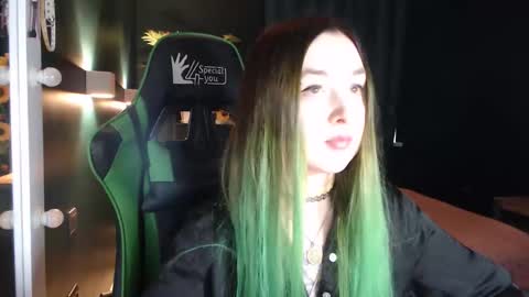 Snapshot of hentaishiing chatting on June 2, 2026, 3:47 pm Hentaishiing online show from June 2, 2026, 3:47 pm