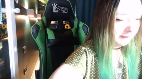 Snapshot of hentaishiing chatting on June 11, 2026, 1:20 pm Hentaishiing online show from June 11, 2026, 1:20 pm