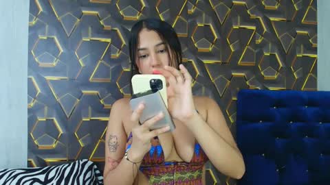 HERA online show from April 28, 2026, 2:27 am