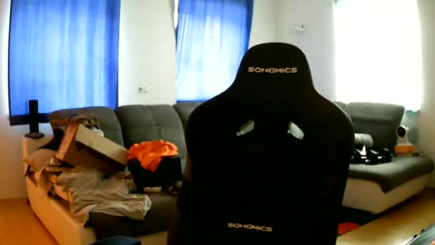 John Pearl online show from July 6, 2026, 8:44 am