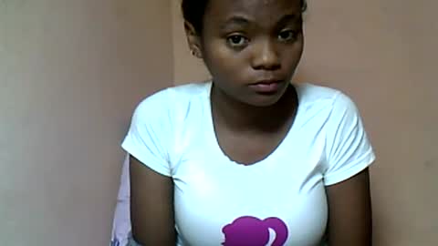 herisse01 online show from June 18, 2026, 4:46 am