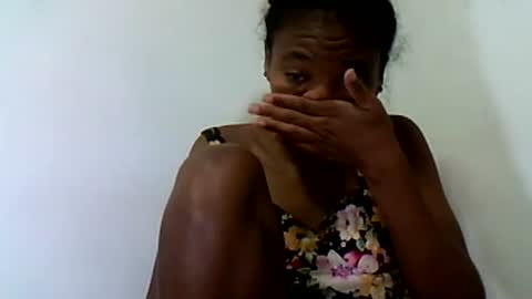 herisse01 online show from July 27, 2026, 9:33 pm