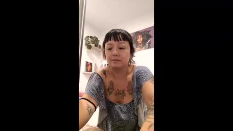 Snapshot of hermaioni77 chatting on May 11, 2026, 11:46 pm hermaioni77 online show from May 11, 2026, 11:46 pm