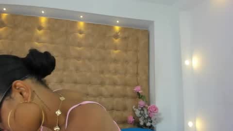 hermione_brown online show from May 1, 2026, 7:07 pm