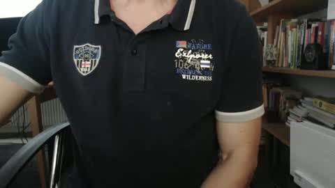 Snapshot of hero0111 chatting on September 20, 2025, 11:00 am hero0111 online show from September 20, 2025, 11:00 am