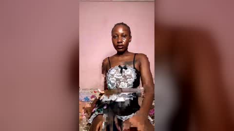 Snapshot of herslatt chatting on February 28, 2026, 6:53 pm herslatt online show from February 28, 2026, 6:53 pm