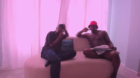 heteros men online show from January 13, 2026, 7:30 pm